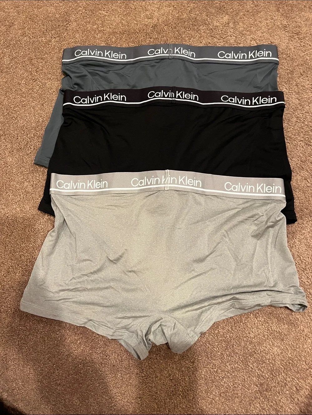 Calvin Klein Men's Boxer Briefs 3-Pack - Black, Gray, Charcoal. Size XL NWT
